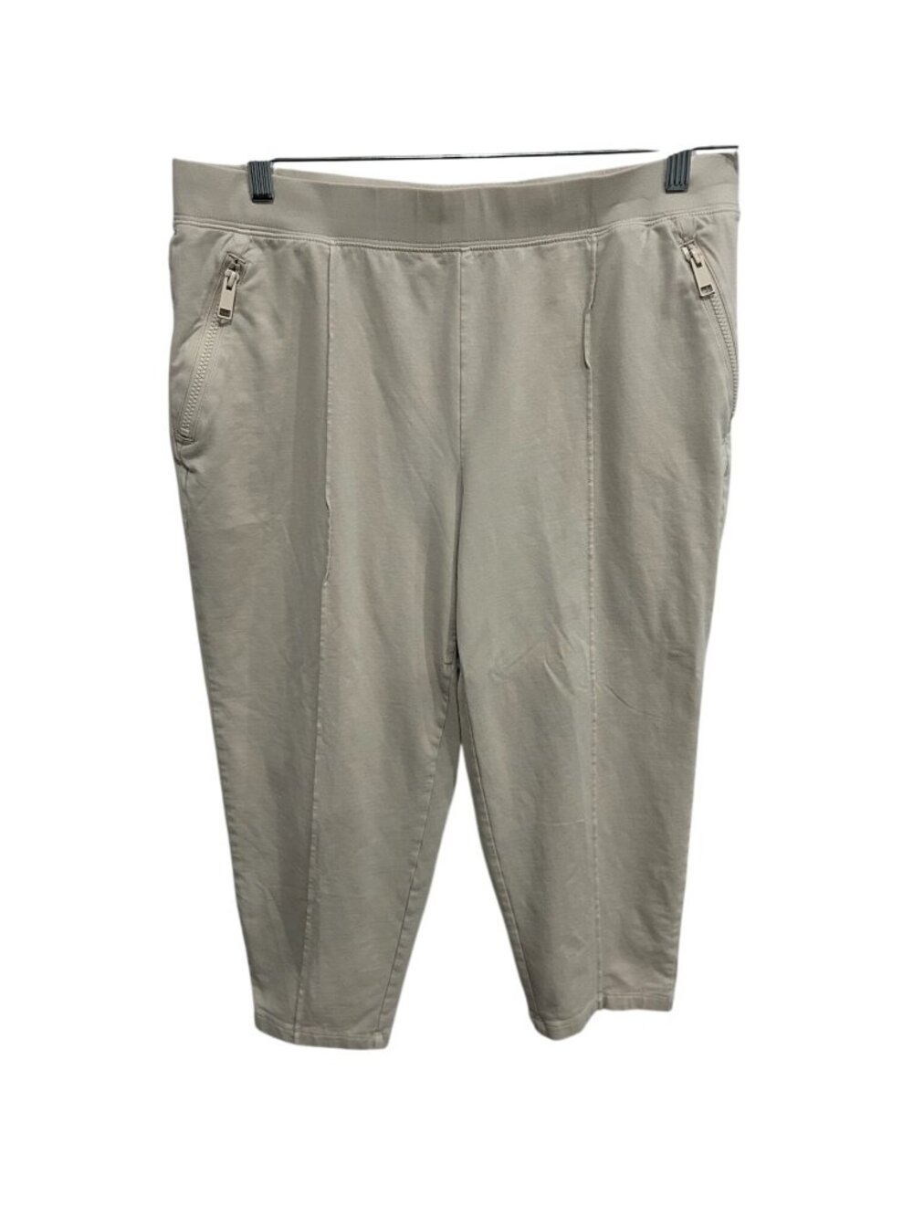 D&Co Active Beige Zip Pockets Casual Elastic Waist Capri Pants Size L Athleisure